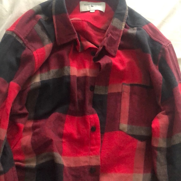 Shirt - Picture 2 of 4